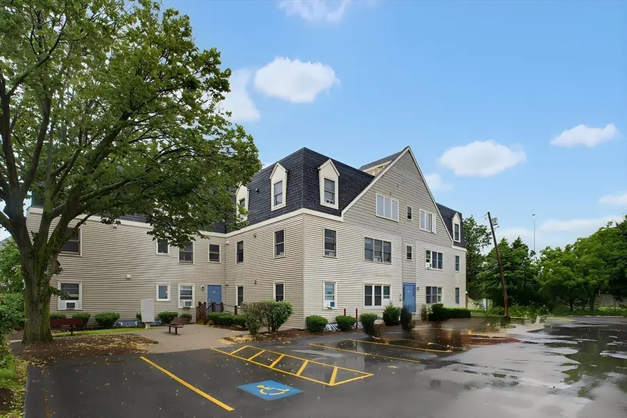 45 Cross St #21, Medford, MA 02155 - #3