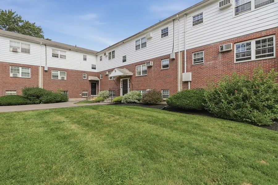 6 Venice Street #C2, Danvers, MA 01923 - #3