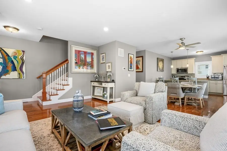 637 Gifford St #15B, Falmouth, MA 02540 - #2