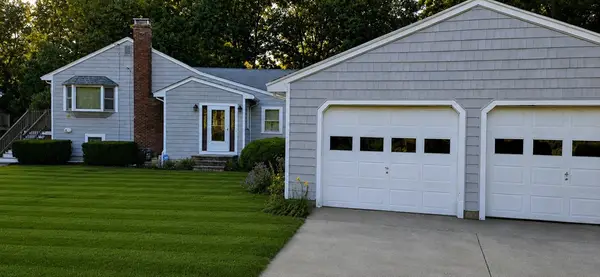 40 Border Rd, Holbrook, MA 02343