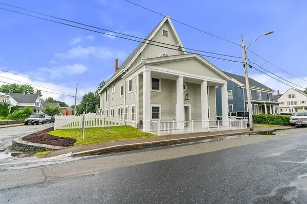 16 Williams St, Easton, MA 02356