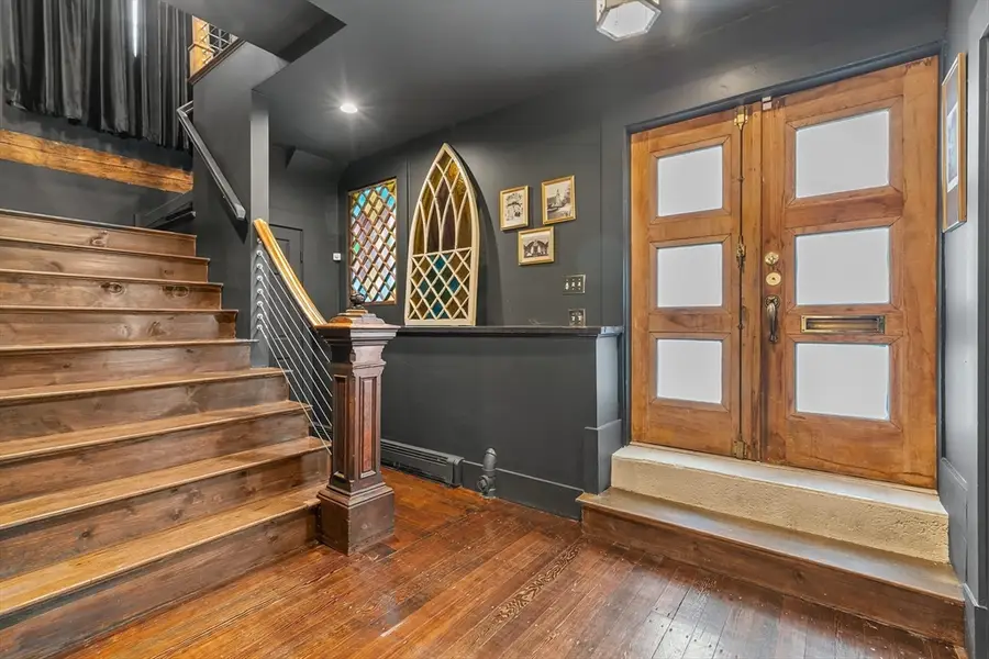 16 Williams St, North Easton, MA 02356 - #2