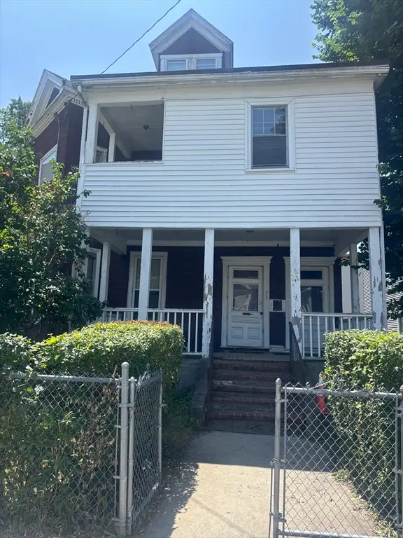 31 Lawrence Ave, Boston, MA 02121