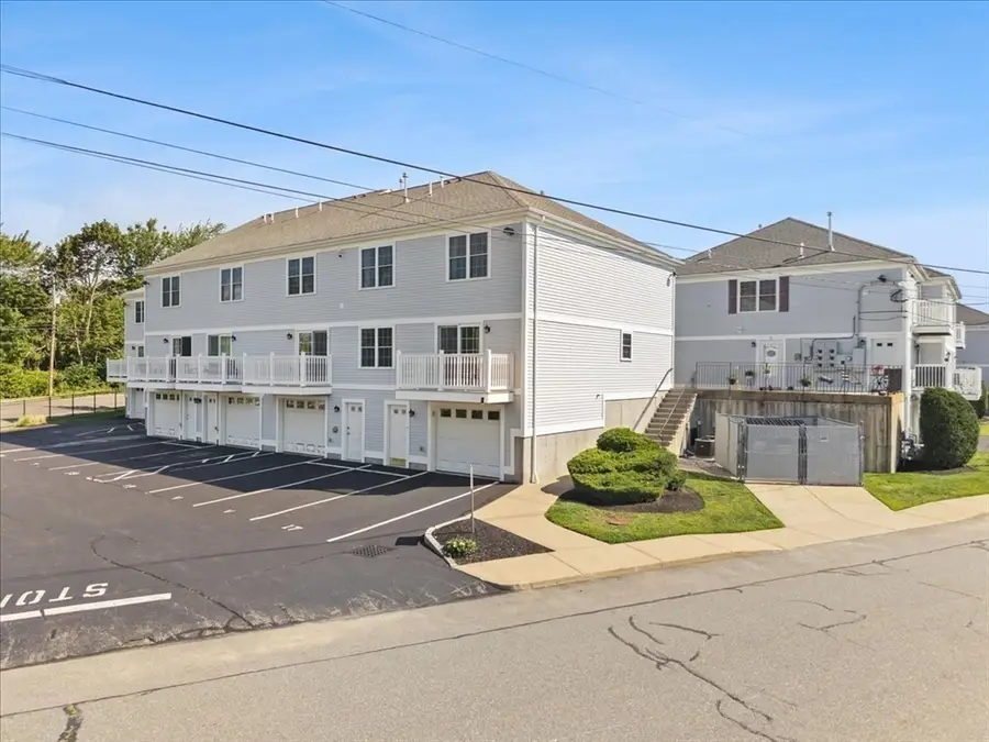 166 Pinehurst Ave #17, Swansea, MA 02777 - #3