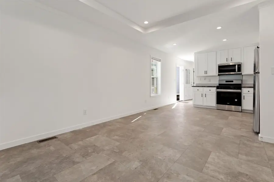 161 Newbury #32, Peabody, MA 01960 - #3