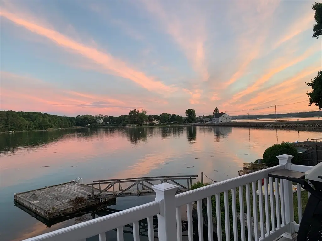 11 Dennison St, Gloucester, MA 01930 - #1