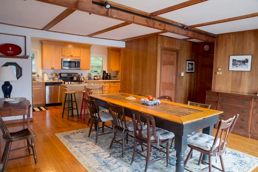 11 Dennison St, Gloucester, MA 01930 - #3