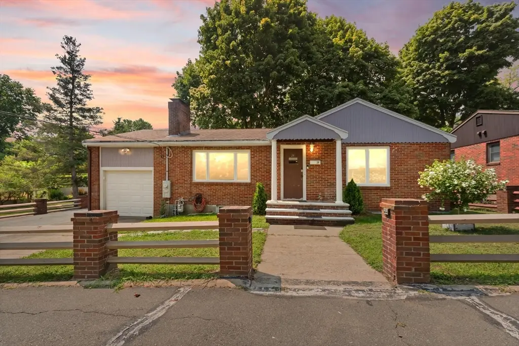 24 Taylor Rd, Lynn, MA 01904 - #1