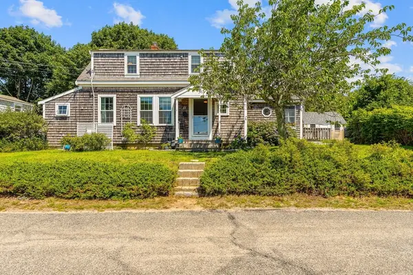 11 Rosetta Street, Yarmouth, MA 02673