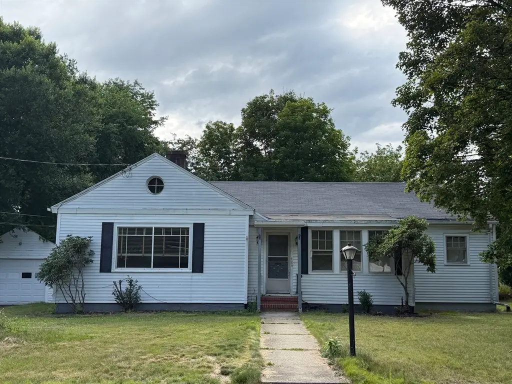 48 Columbian Ave, Athol, MA 01331 - #1