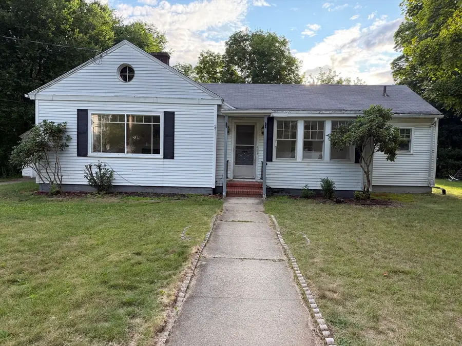 48 Columbian Ave, Athol, MA 01331 - #3