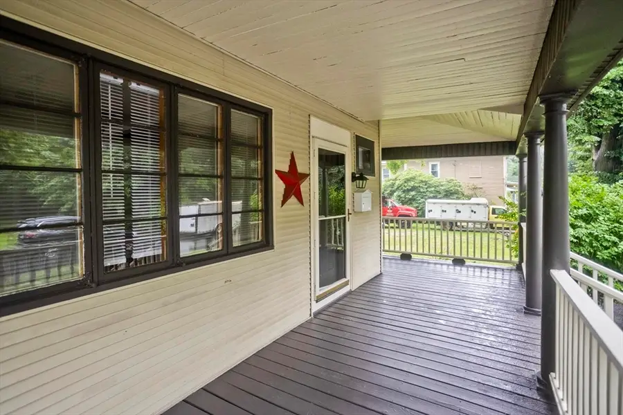 4 Elm St, South Hadley, MA 01075 - #3