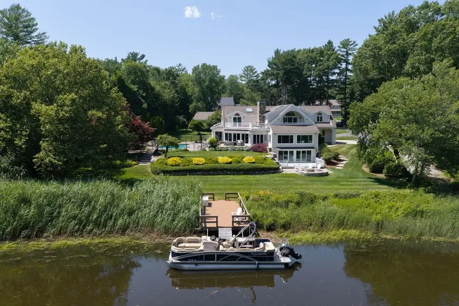 112 River Rd, Hanover, MA 02339 - #2