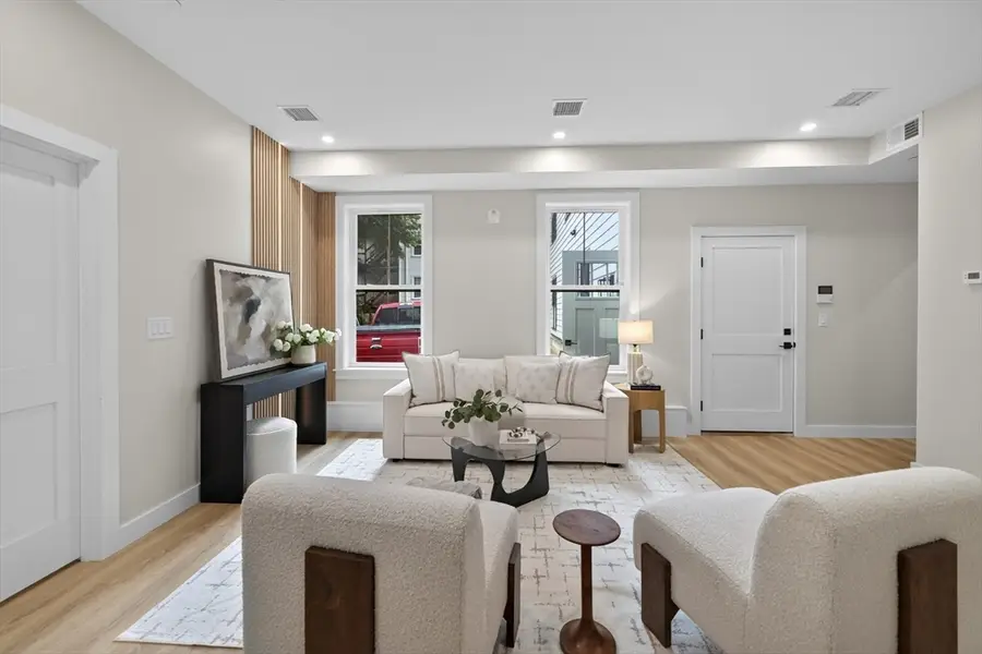 2 Readfield Place #4, Boston, MA 02119 - #3