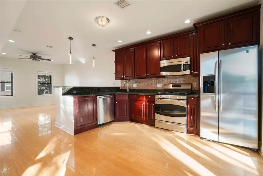 156 O St #PH, Boston, MA 02127 - #3