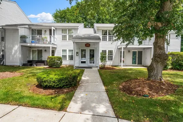 20 Walden Dr #20, Natick, MA 01760