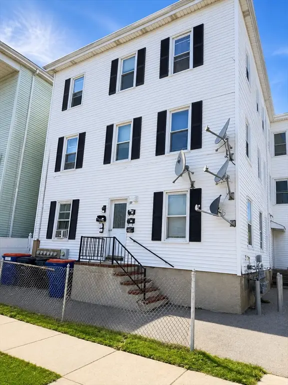 49 Nelson St, New Bedford, MA 02744 - #1