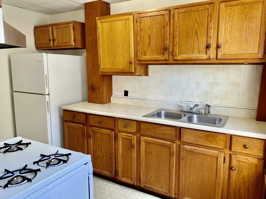 282 Sprague, Fall River, MA 02724 - #3