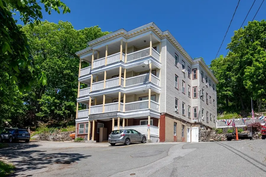 16 Mount Hood Ter #6, Lynn, MA 01901 - #3