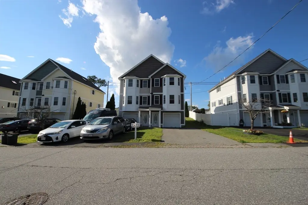 99 Manchester St #A, Lowell, MA 01852 - #1