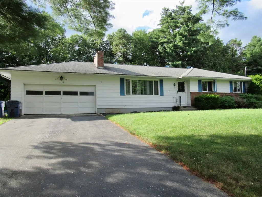 1117 Overlook Dr, Palmer, MA 01069 - #1