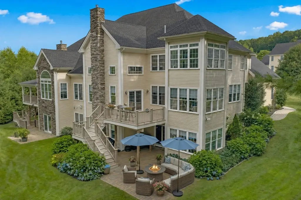 16 Golf Ridge Dr #16, Sutton, MA 01590 - #1