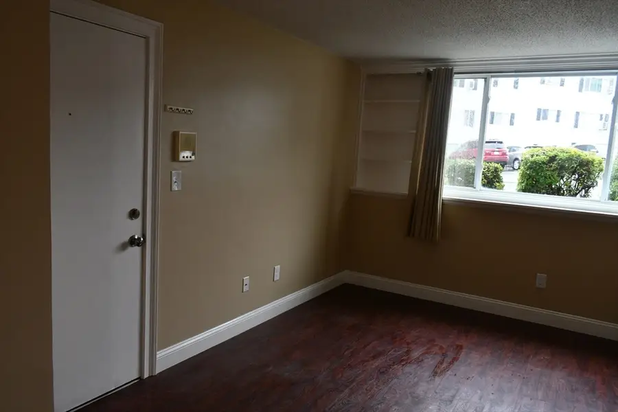 5455 N Main St #4A, Fall River, MA 02720 - #3