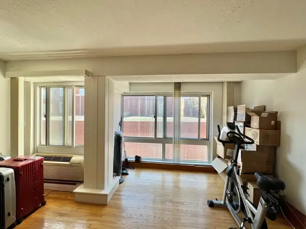 4 Trowbridge Place #3C, Cambridge, MA 02138