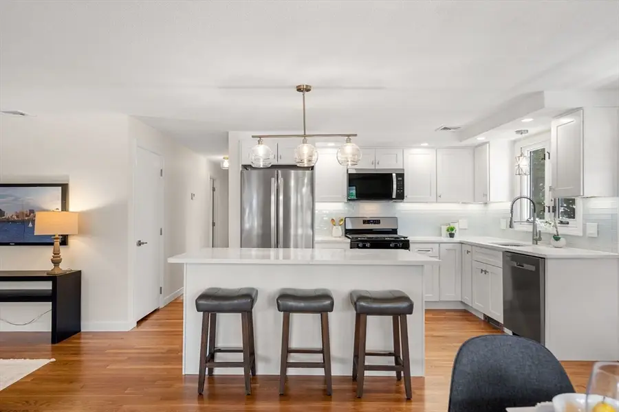 11 Newman St, Revere, MA 02151 - #3