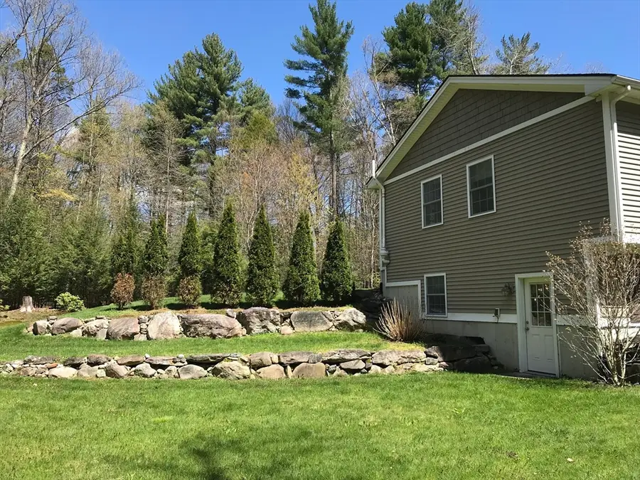 631 Warren Wright Rd, Belchertown, MA 01007 - #3