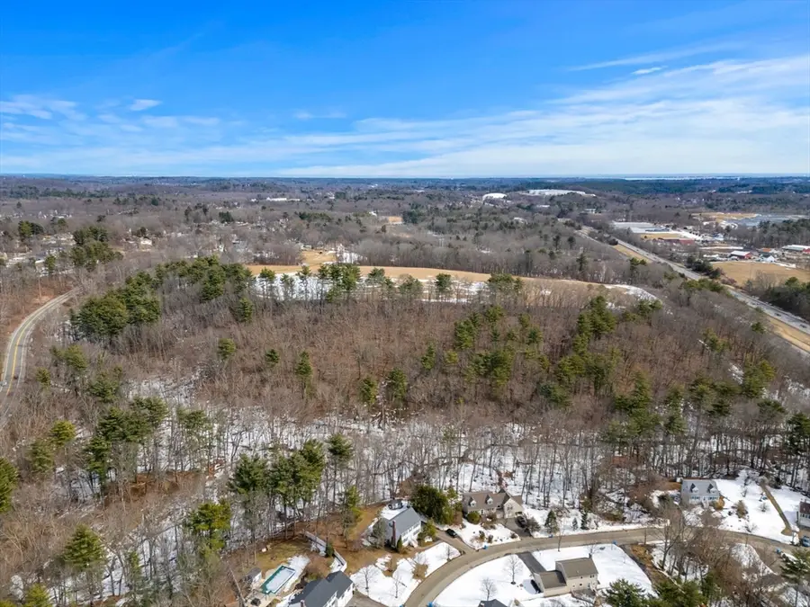 11 Pond Hill, Amesbury, MA 01913 - #3