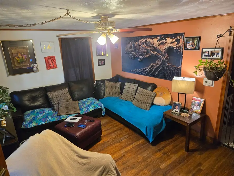18 Notre Dame St, Springfield, MA 01104 - #2