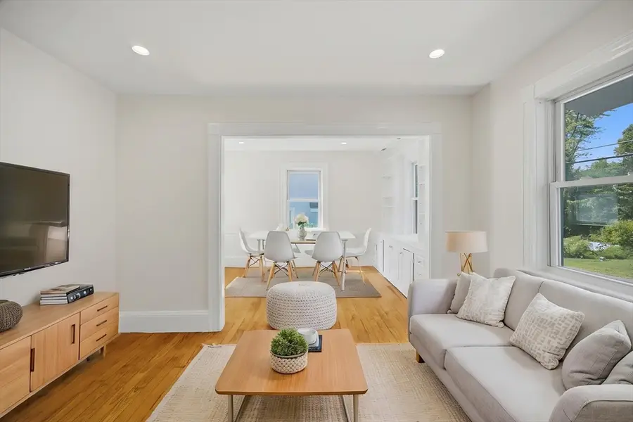 8 Lake St, Natick, MA 01760 - #3