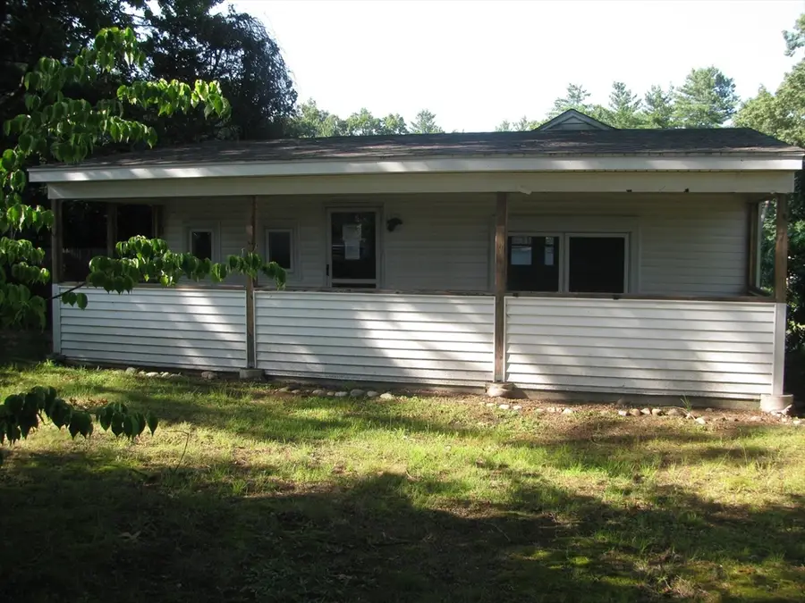 128 N Lake Ave, Southwick, MA 01077 - #2