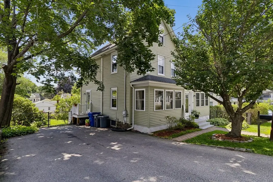 9 Crane Ave, Maynard, MA 01754 - #2