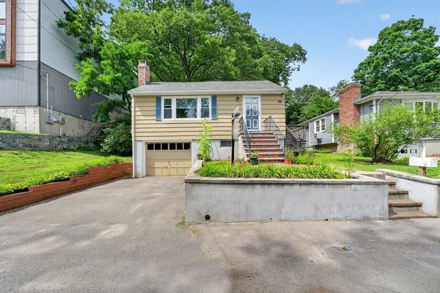 39 Hillsdale Rd, Dedham, MA 02026 - #2