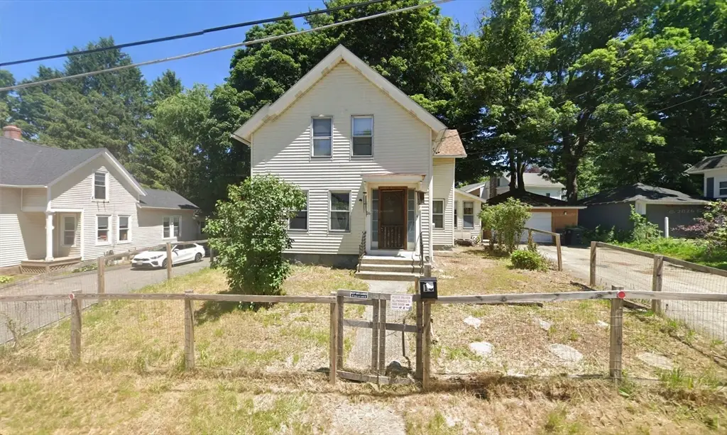16 Water St, Southbridge, MA 01550 - #1