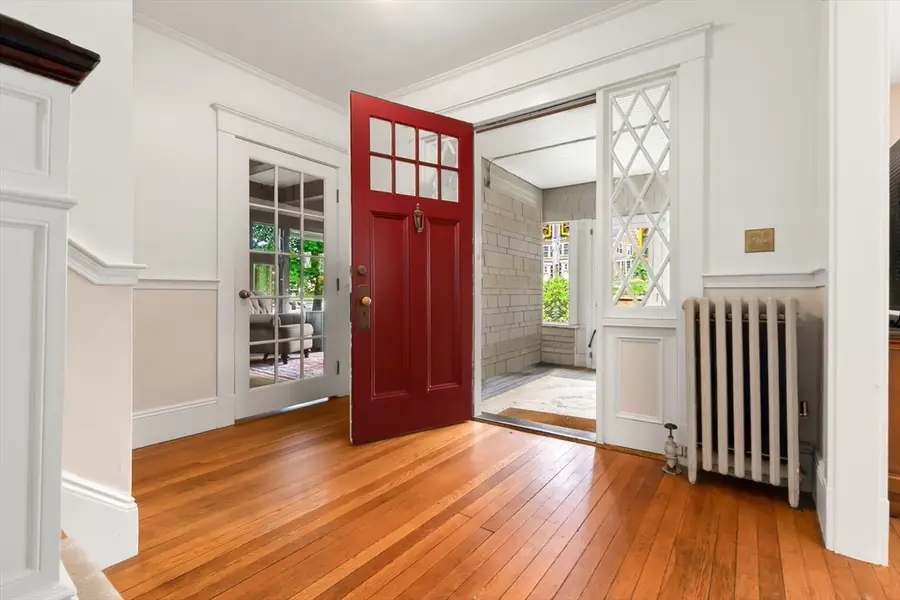 166 Essex St, Beverly, MA 01915 - #3