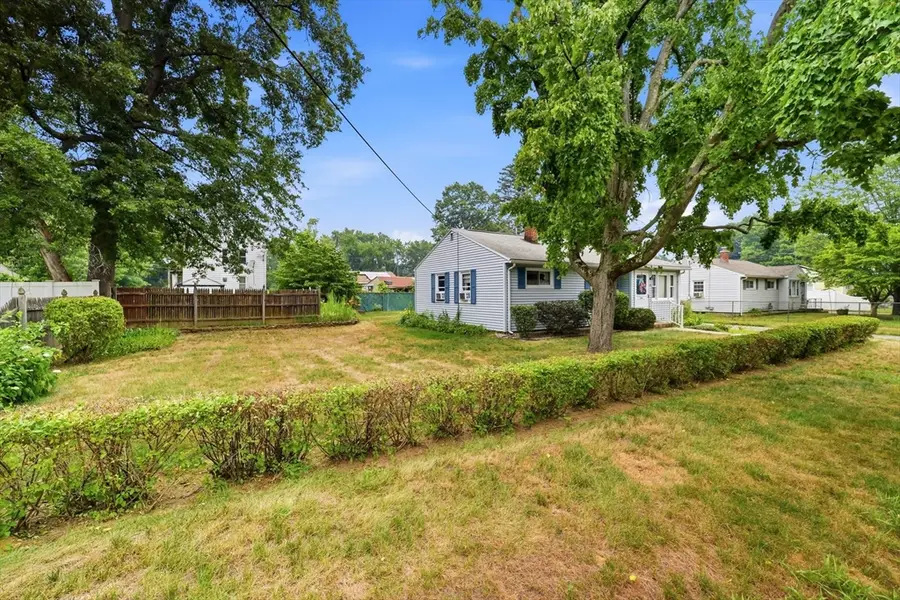 23 Steuben St, Springfield, MA 01151 - #3