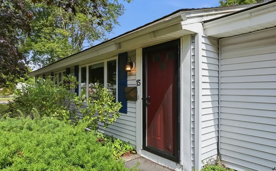 15 Elm Court, Maynard, MA 01754 - #2