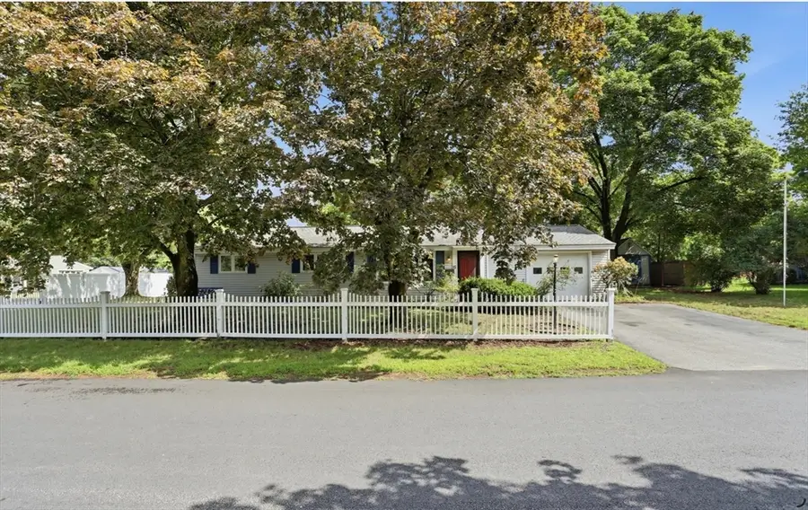 15 Elm Court, Maynard, MA 01754 - #3