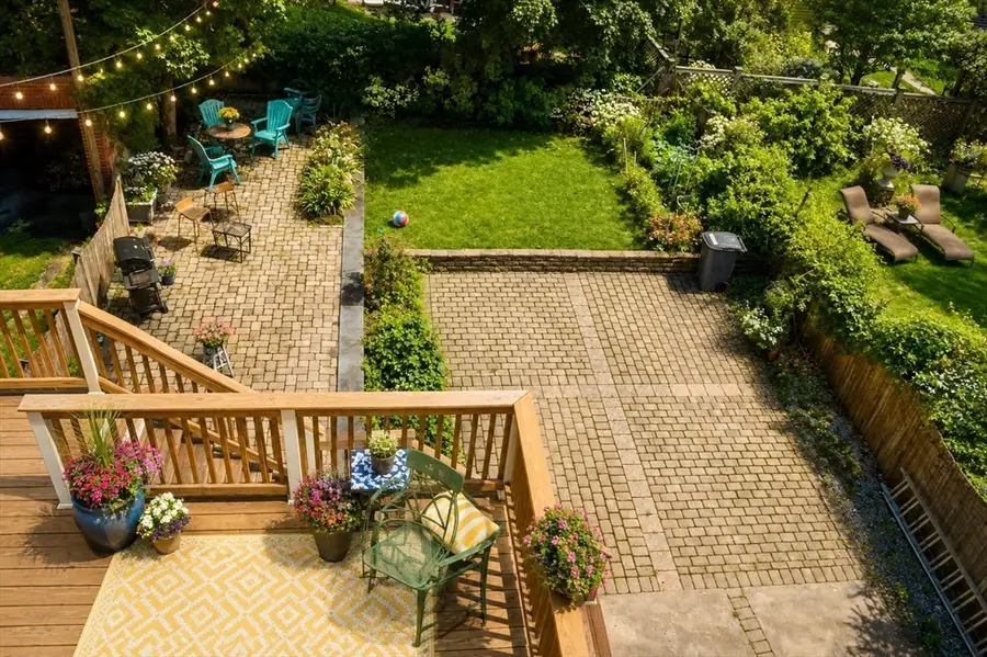 13 Howe St, Somerville, MA 02145 - #3