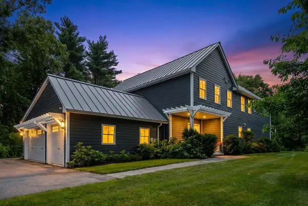151 Hillside St, Rowley, MA 01969