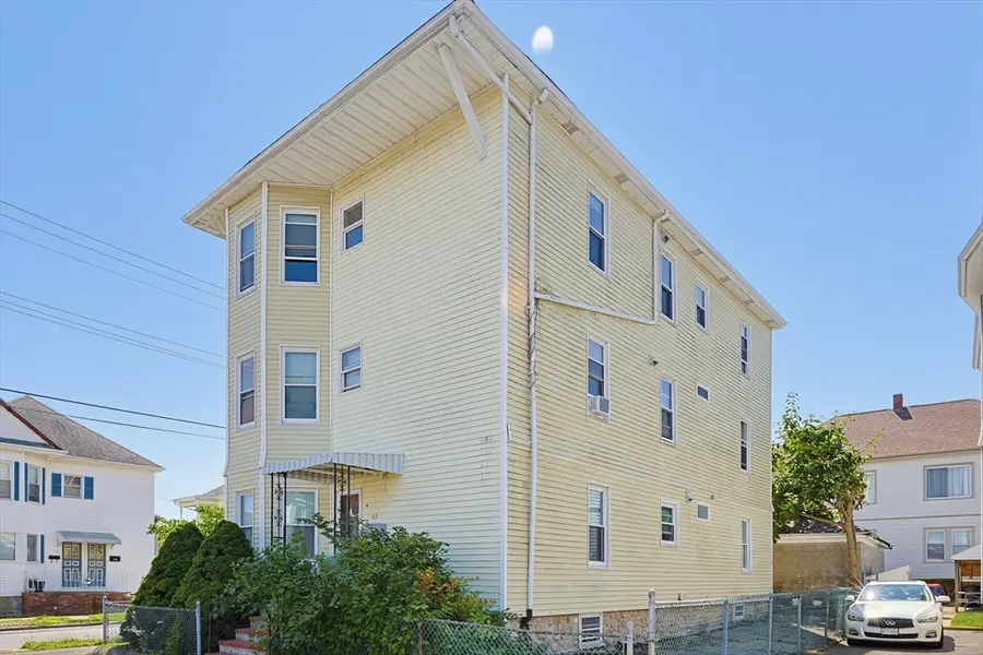65 Arlington St, New Bedford, MA 02745 - #2