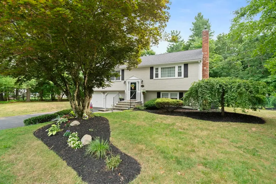 119 Hall Dr, Norwell, MA 02061 - #2