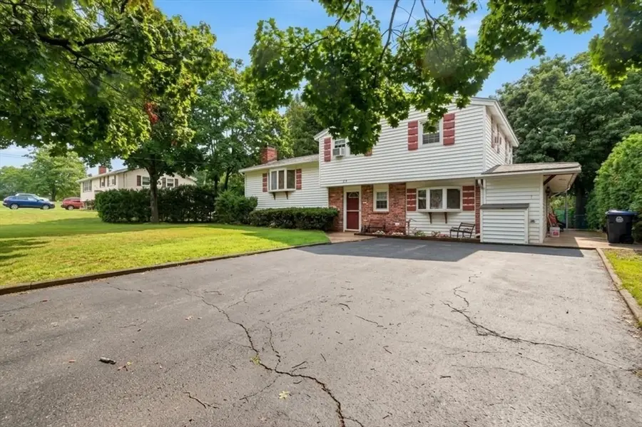 33 Rolling Ln, Hudson, MA 01749 - #3