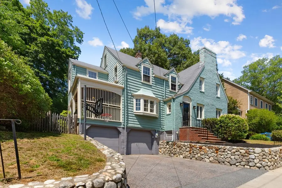 49 Hillsdale Rd, Arlington, MA 02476 - #2
