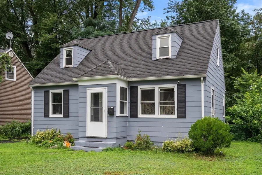 65 Burnside Ter, Springfield, MA 01118 - #3