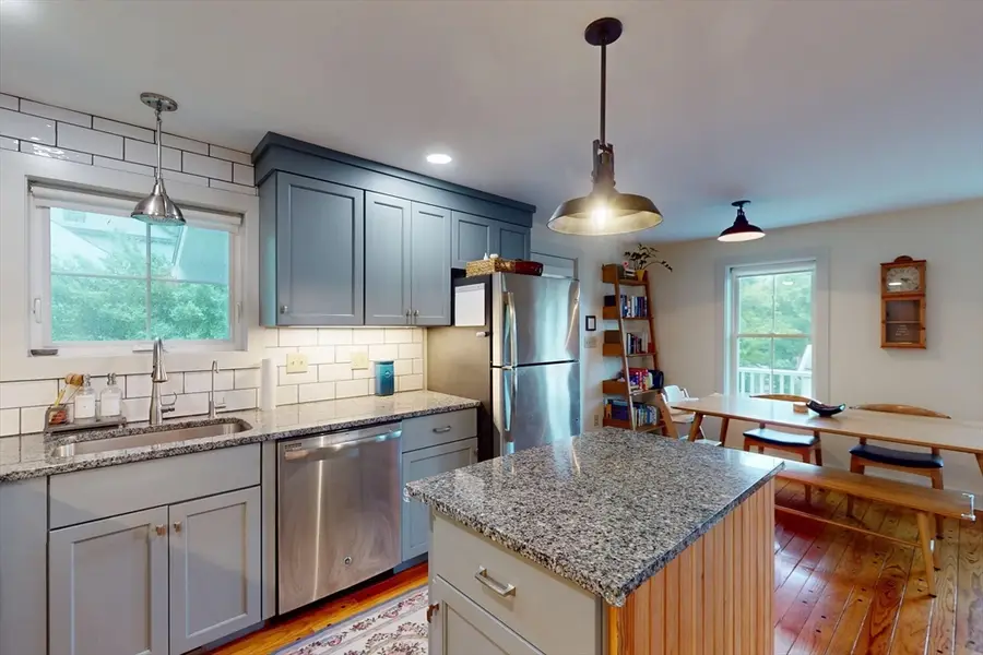44 Green St, Shelburne Falls, MA 01370 - #3