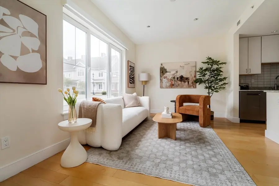 22 Blue Jay Cir #22, Boston, MA 02126 - #3